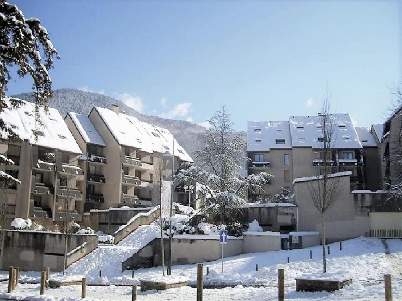T2 moderne et calme Luchon centre proche tous commerces Bagnères-de-Luchon Extérieur photo